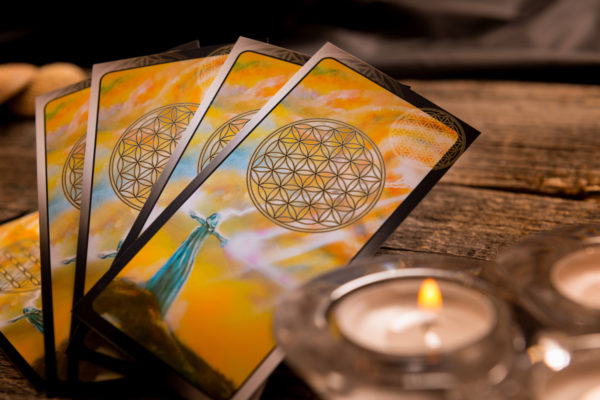 How Do Tarot Cards Work? Understanding the Magic of Tarot